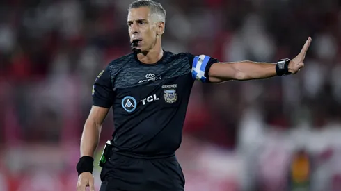 Mastrángelo, el árbitro de River vs. Racing.