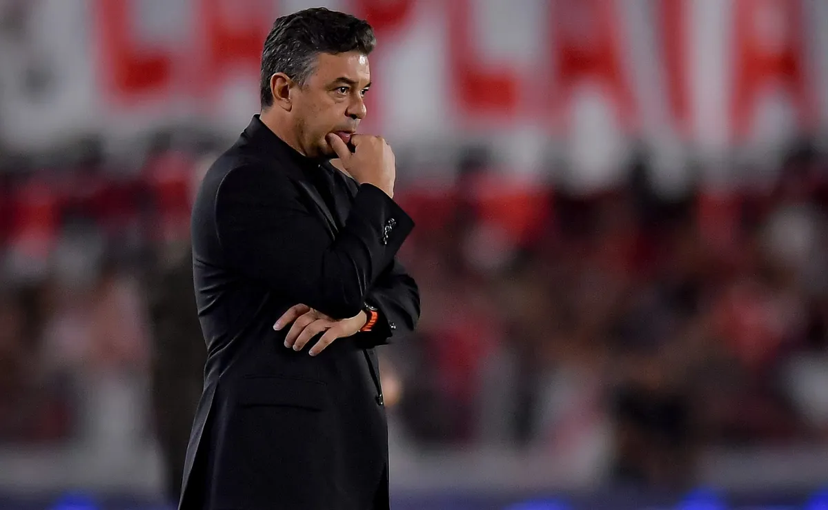 El Muñeco enfrenta una adversidad inédita desde que es DT de River.