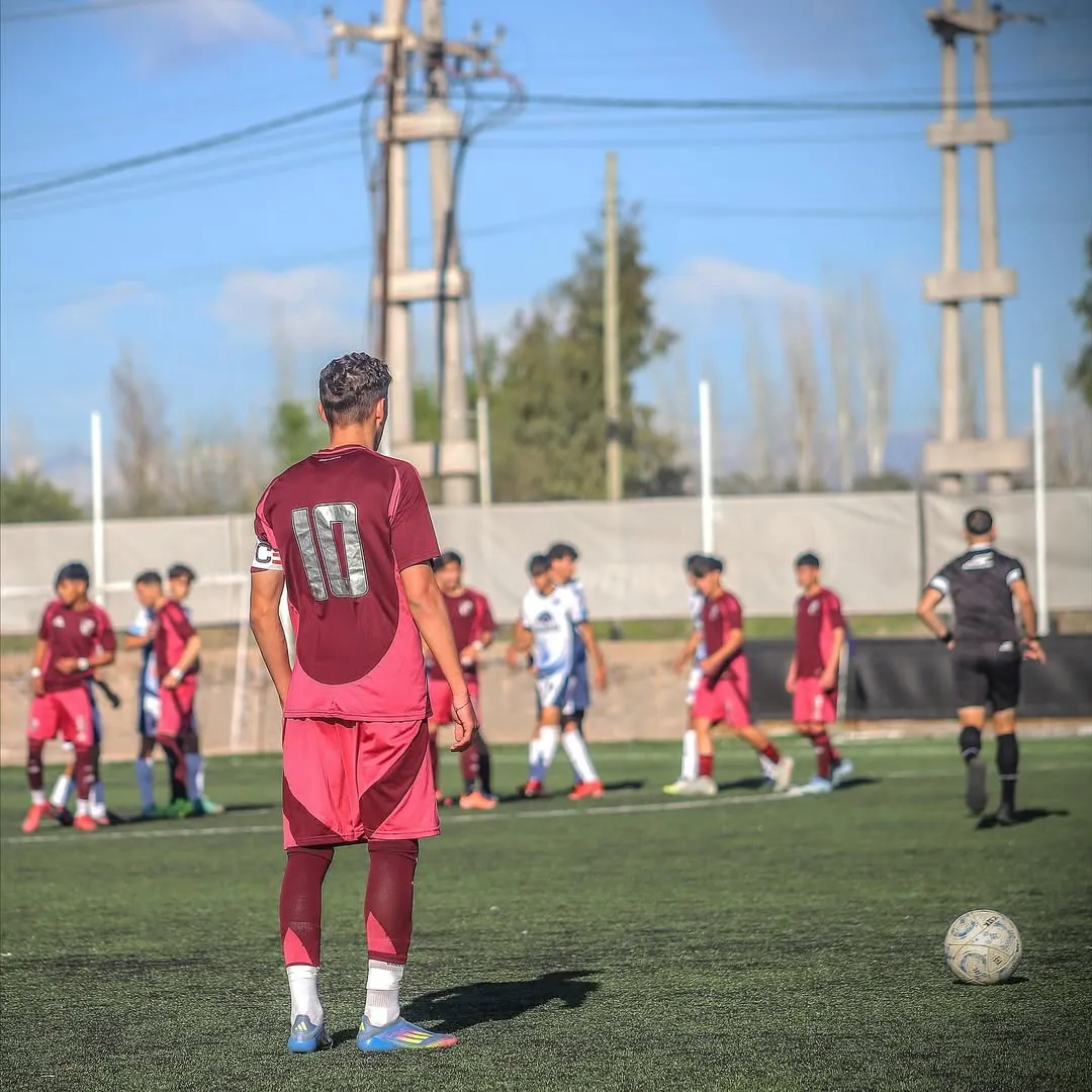 Luca Scarlato era una de las grandes joyas de River pero se fue libre.