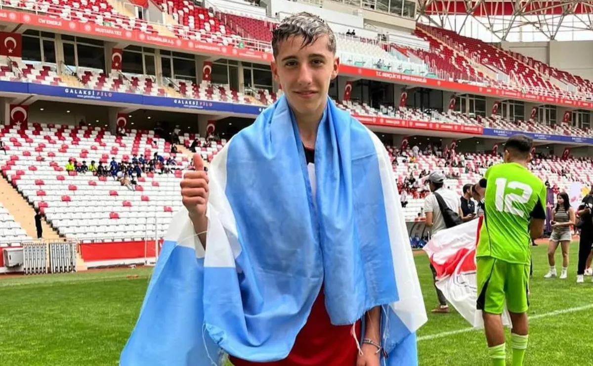 Luca Scarlato se fue de River por patria potestad.