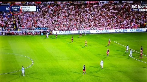 El árbitro Mastrángelo dio 16 minutos de adición en River vs Racing por la Copa Argentina 2025.