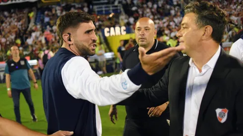 El cruce de Gallardo con el hijo de Gustavo Costas en el escandaloso final de Racing-River.