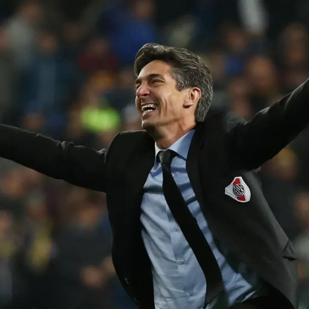 Hernán Buján, mano izquierda de Gallardo.