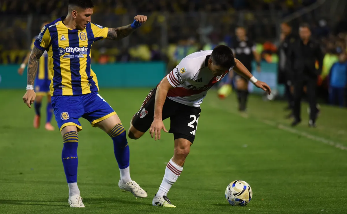 Por qué salió Acuña contra Central.