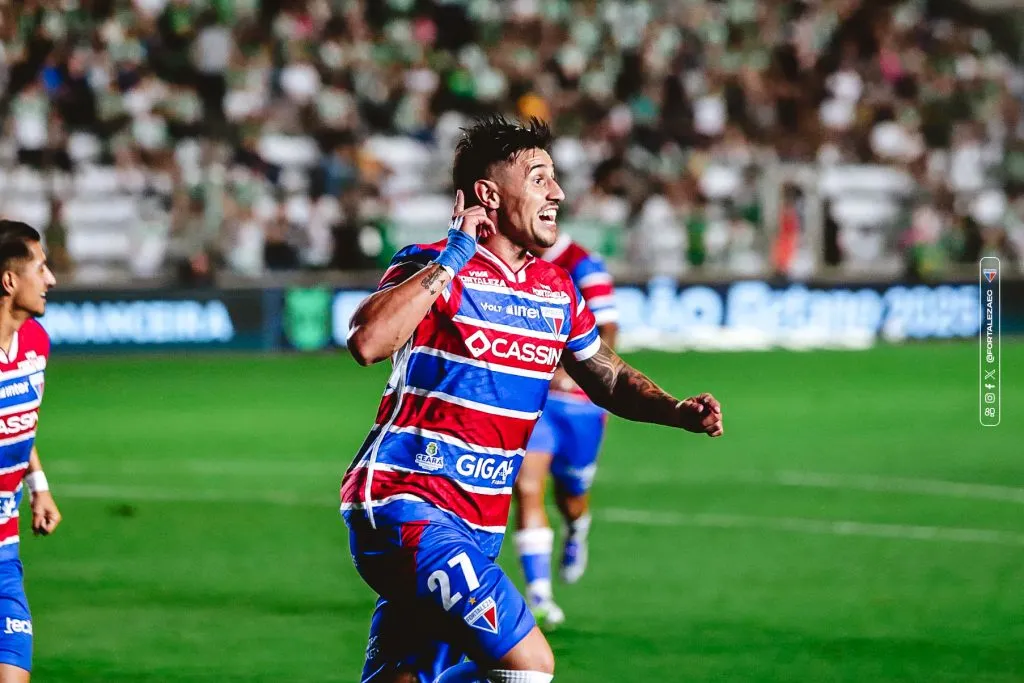 Bareiro se sacó la mufa en Fortaleza y le dio la victoria a su equipo frente a Juventude. (Foto: Fortaleza).