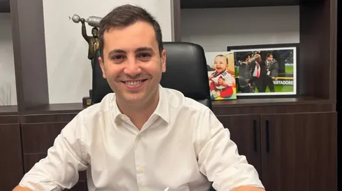 Stefano Di Carlo será candidato a presidente por el oficialismo.