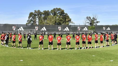 El gesto de los jugadores por Russo.