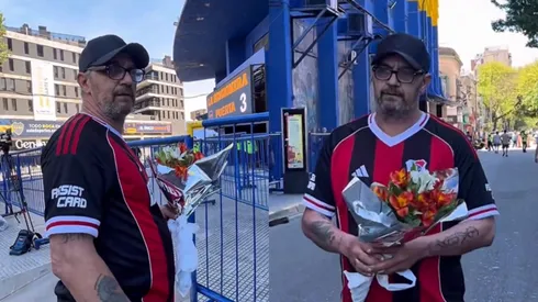 Un hincha de River asistió a La Bombonera.