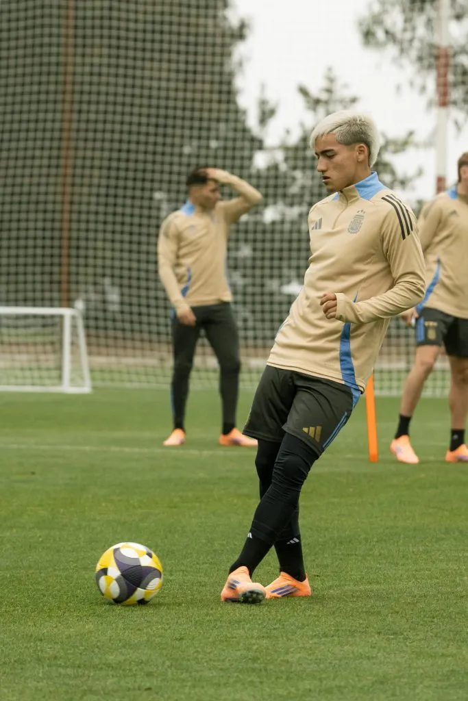 Ian Subiabre iniciará desde el banco de suplentes por cuarta vez en este Mundial. (Selección Argentina oficial)