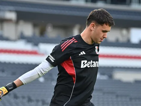 Quién es Jaroszewicz, el arquero que irá al banco vs. Sarmiento: su particular historia