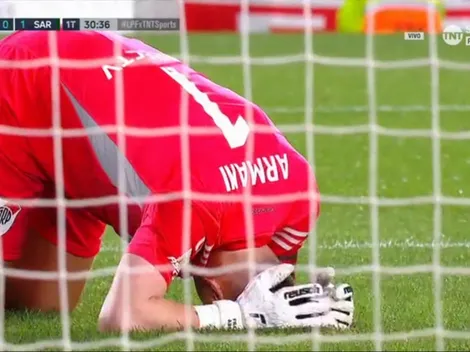 VIDEO | El grosero error de Franco Armani en el gol de Sarmiento