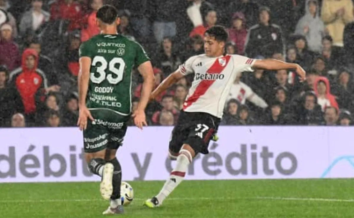 River vs. Sarmiento EN VIVO.