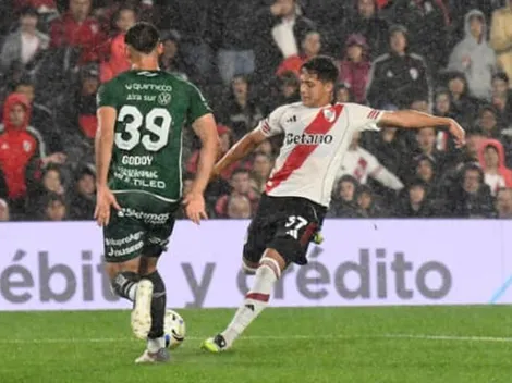 River hizo otro papelón, perdió con Sarmiento y se fue silbado e insultado