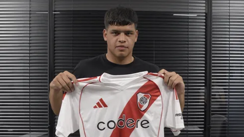 Dylan Martínez debutó en la Reserva de River.
