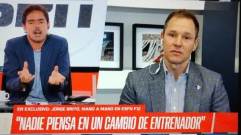 Intenso debate entre Mariano Closs y Jorge Brito, presidente de River (FOTO: Captura ESPN).
