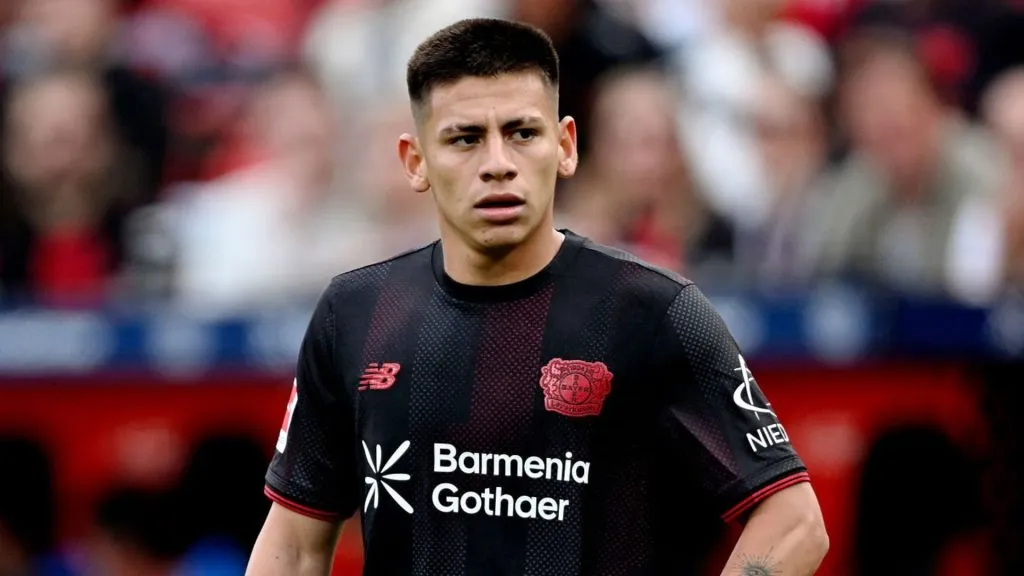 Echeverri no juega lo esperado en Alemania.