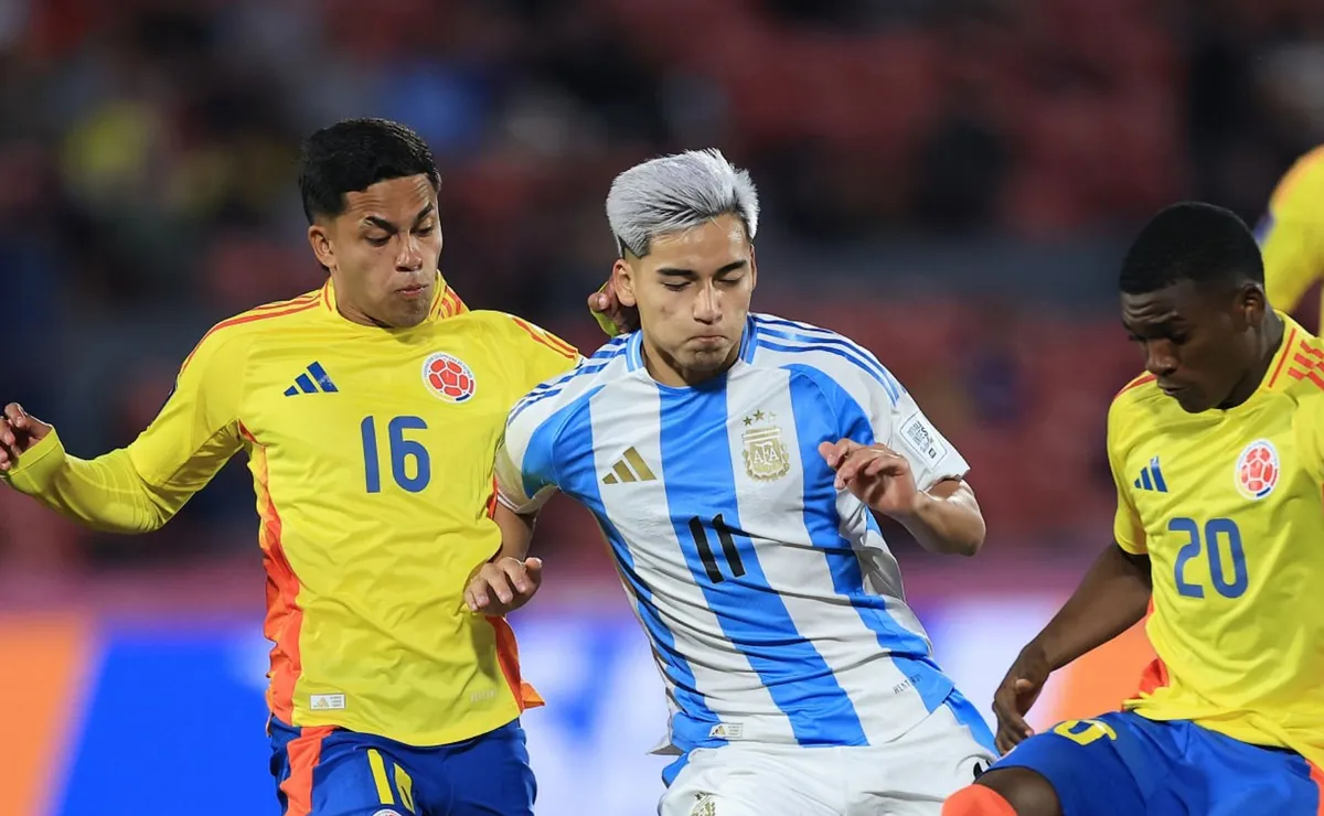 Subiabre jugó 45' en el triunfo de Argentina vs. Colombia.