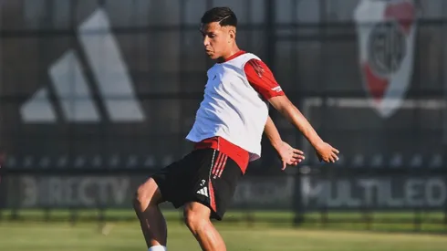 Ulises Giménez podría salir a préstamo.