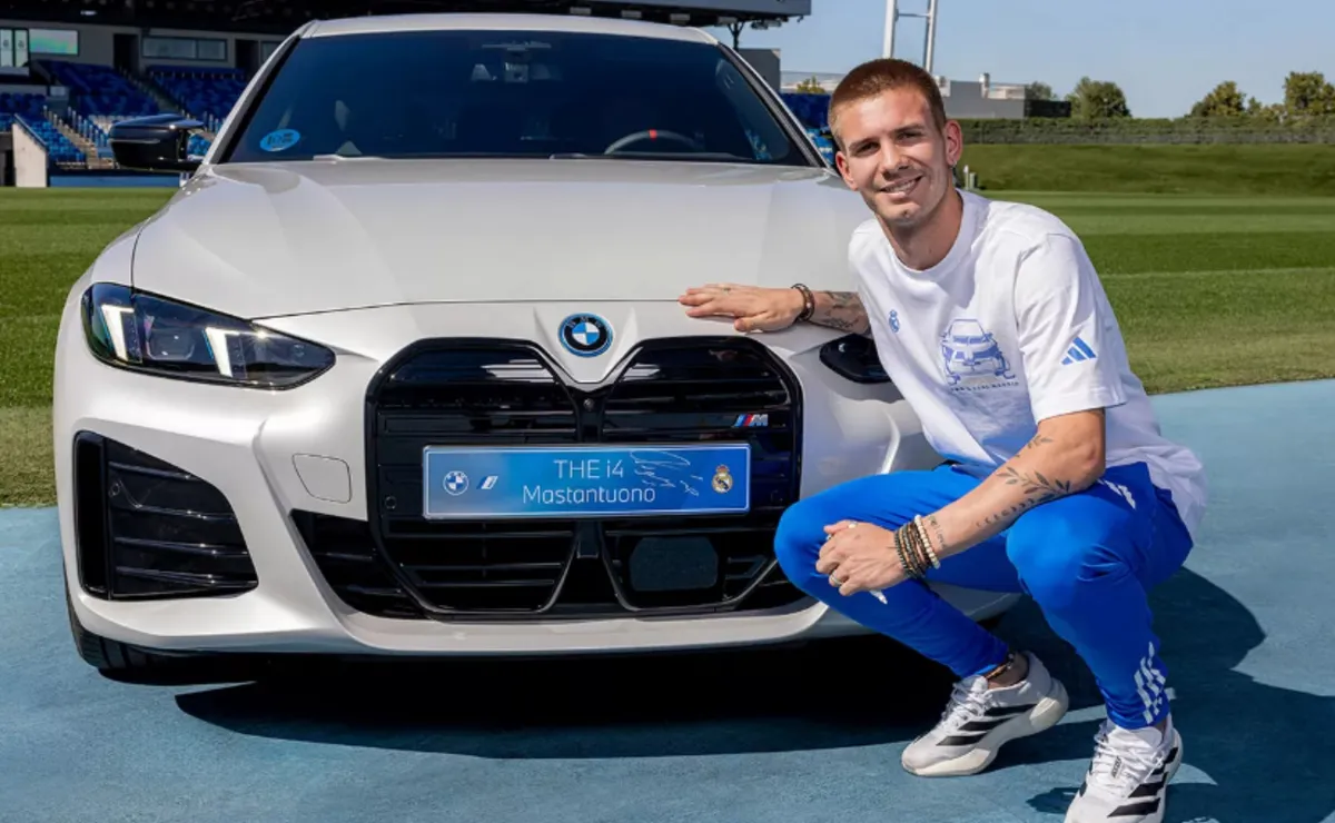 El BMW que recibió Franco Mastantuono en Real Madrid.