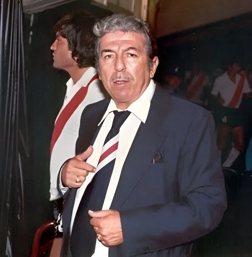 Como entrenador, Labruna volvió a River y cortó la racha de 18 años sin títulos.