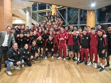 El plantel de River mantuvo un encuentro especial antes de jugar contra Talleres