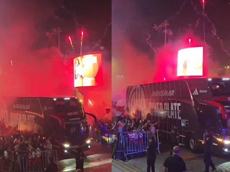 VIDEO: el espectacular recibimiento de los hinchas de River en Córdoba