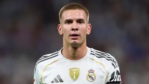 Real Madrid y Barcelona se enfrentan este domingo.