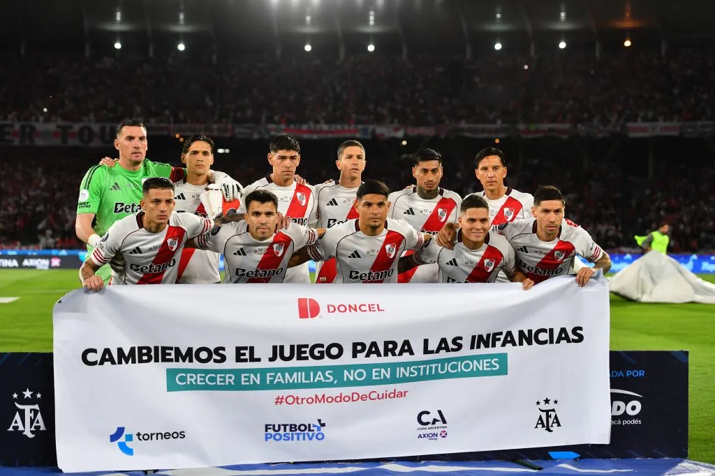 River quedó en el tercer lugar, clasificatorio al repechaje de la Libertadores 2026, tras la victoria de Boca ante Barracas. (Getty Images)