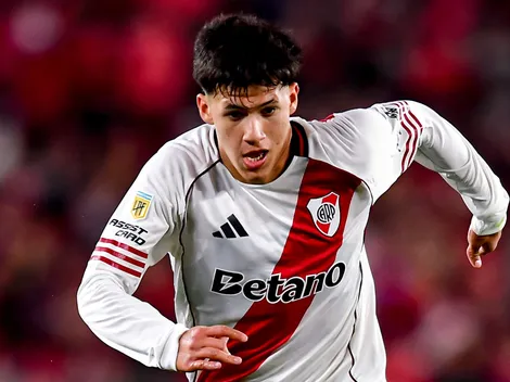 Mientras lo siguen desde Europa: River pretende blindar a Juan Cruz Meza