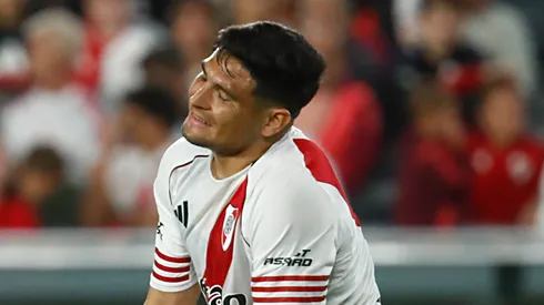 El Millonario sigue complicándose.