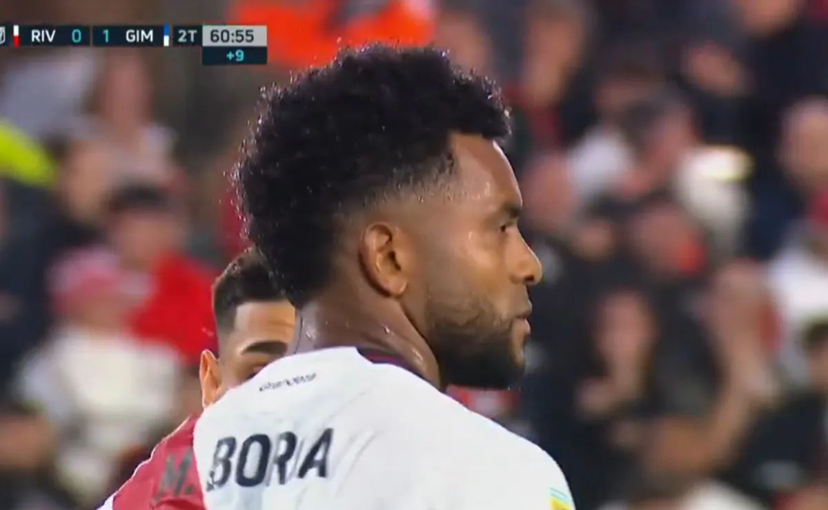 Borja falló un penal sobre la hora.