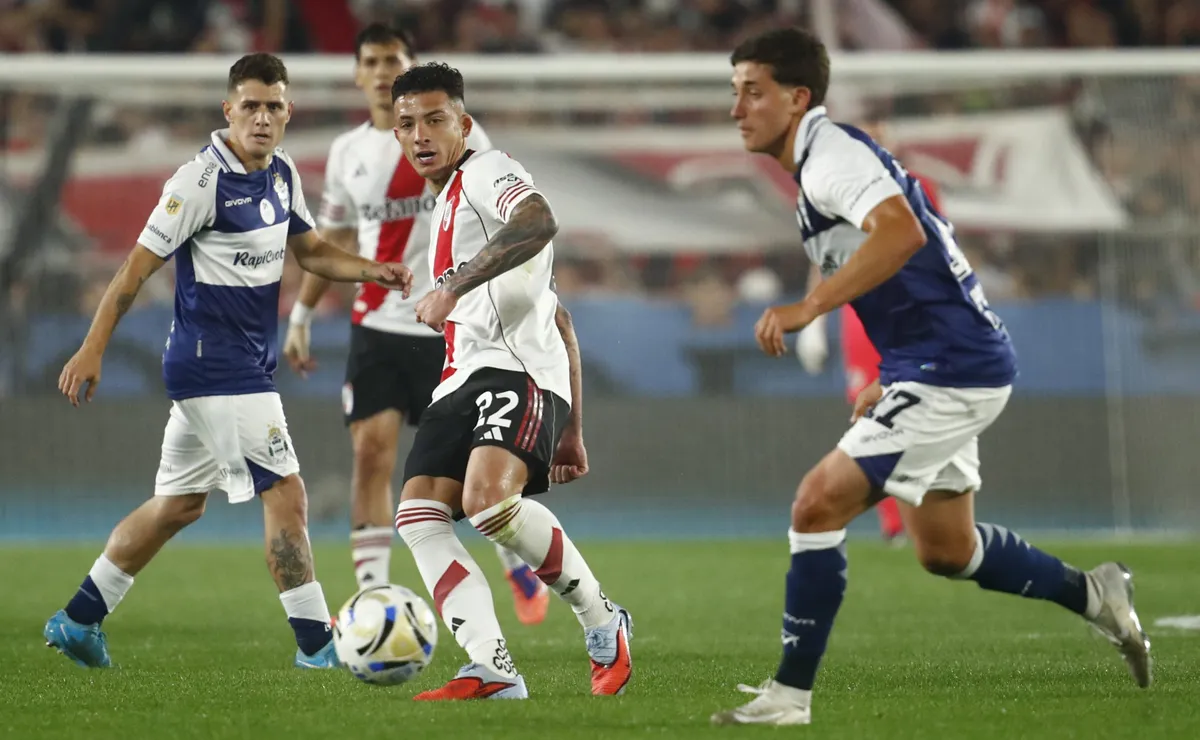 Cuándo juega River vs. Gimnasia.