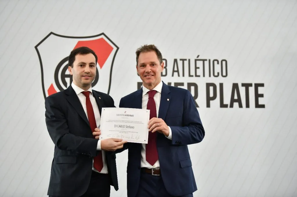 Jorge Brito publicó una carta de despedida y manifestó su apoyo a Di Carlo.