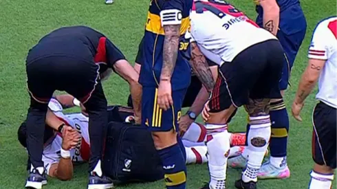 Meza tuvo que abandonar el Superclásico.