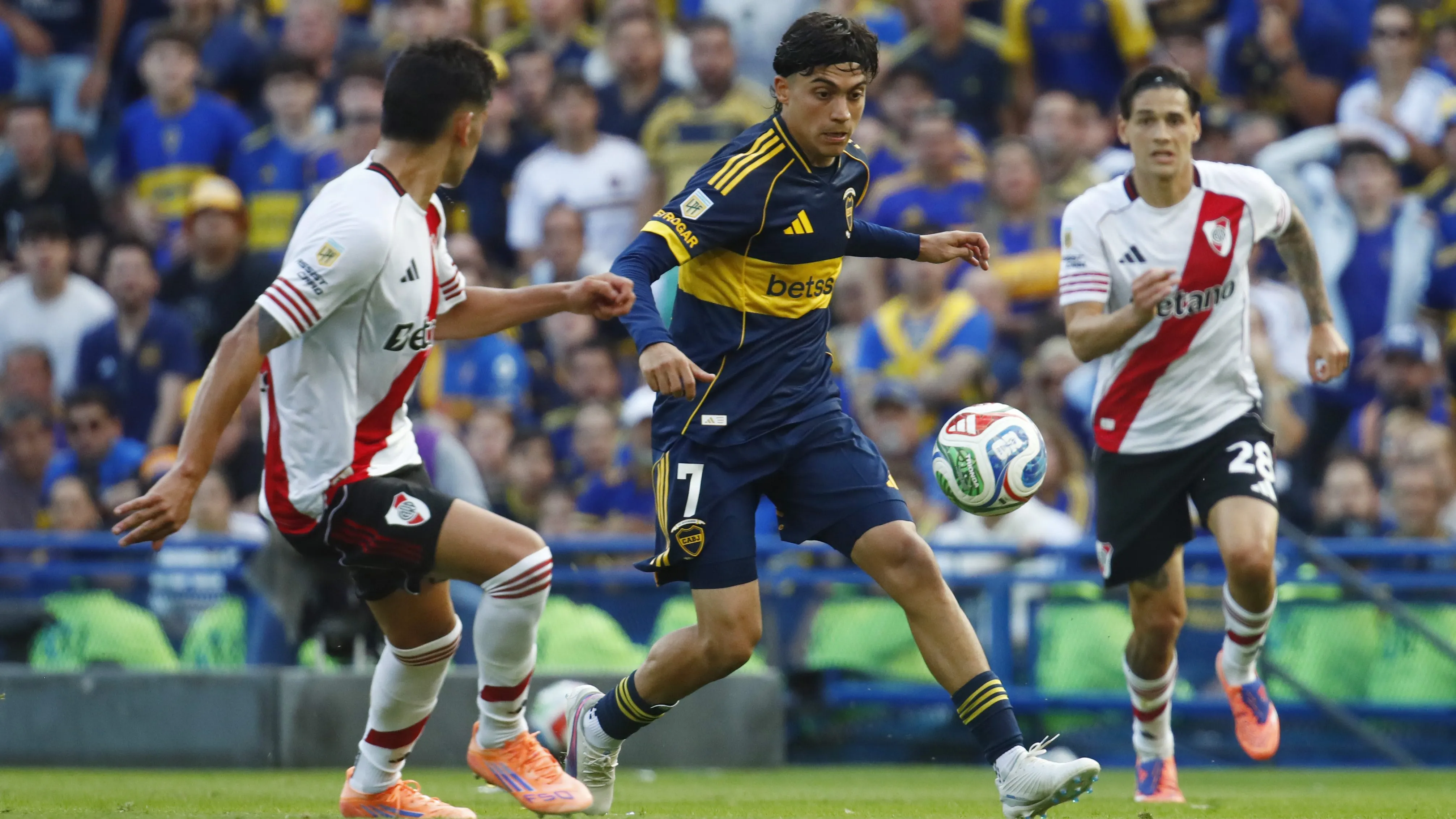 River dio vergüenza ante Boca y perdió el superclásico.