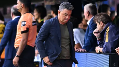 El DT volvió a fallar en un partido clave.