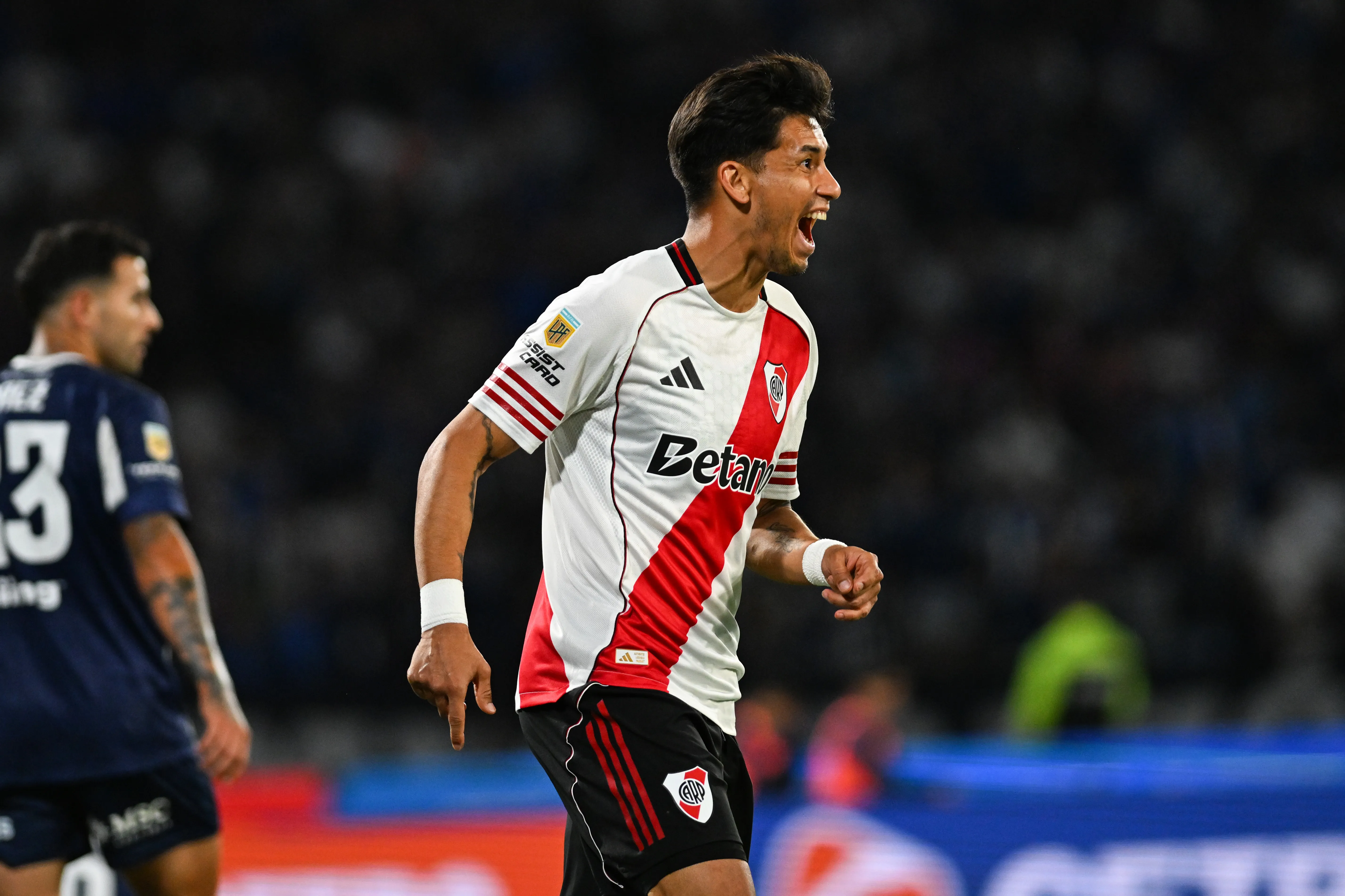 Maximiliano Meza sufrió un desprendimiento en el tendón rotuliano de la rodilla izquierda. (Getty Images)