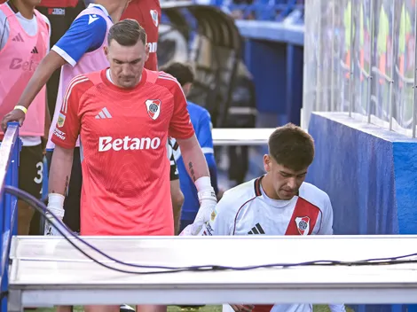 "¿Y eso qué fue?": El gesto de Armani en pleno partido con Vélez que causó enojo en los hinchas