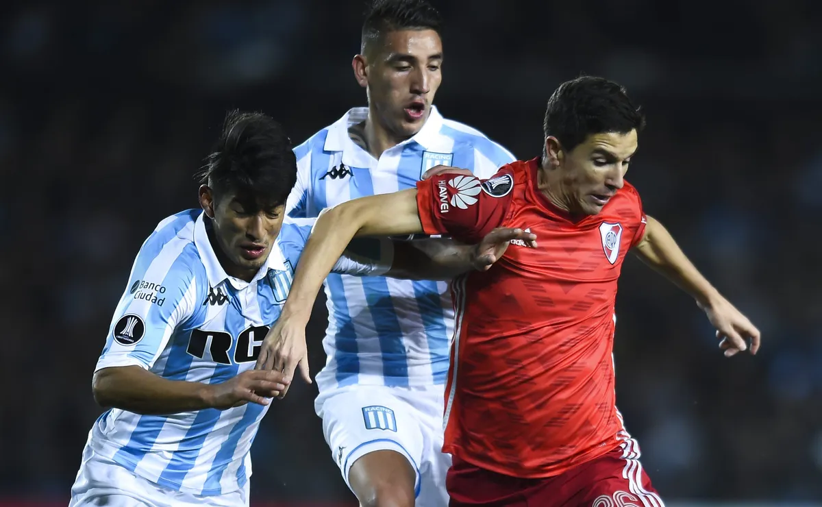 River visitará a Racing este lunes a las 19.15.