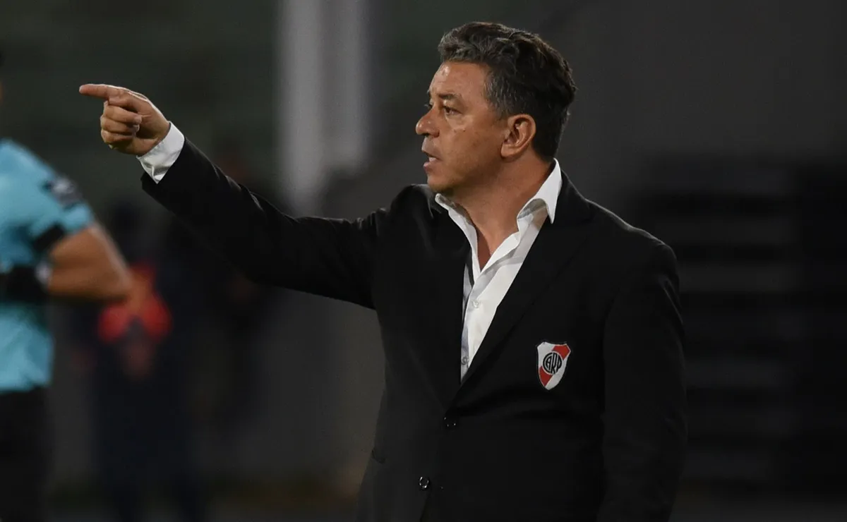 El DT eligió la nómina para este lunes.