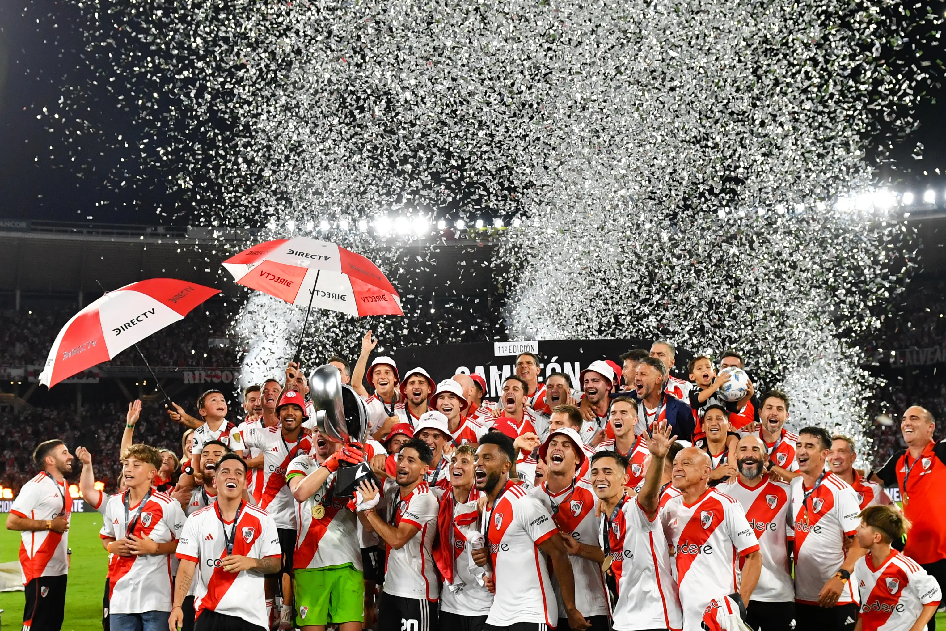 La última vez que River se consagró campeón fue en marzo del 2024 al derrotar a Estudiantes por la Supercopa Argentina. (Getty Images)