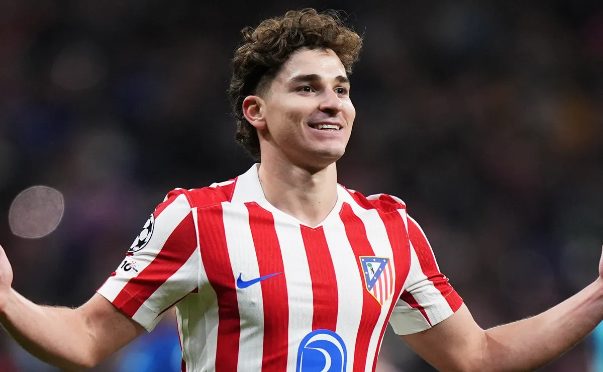 Julián volvió a convertir en Champions.