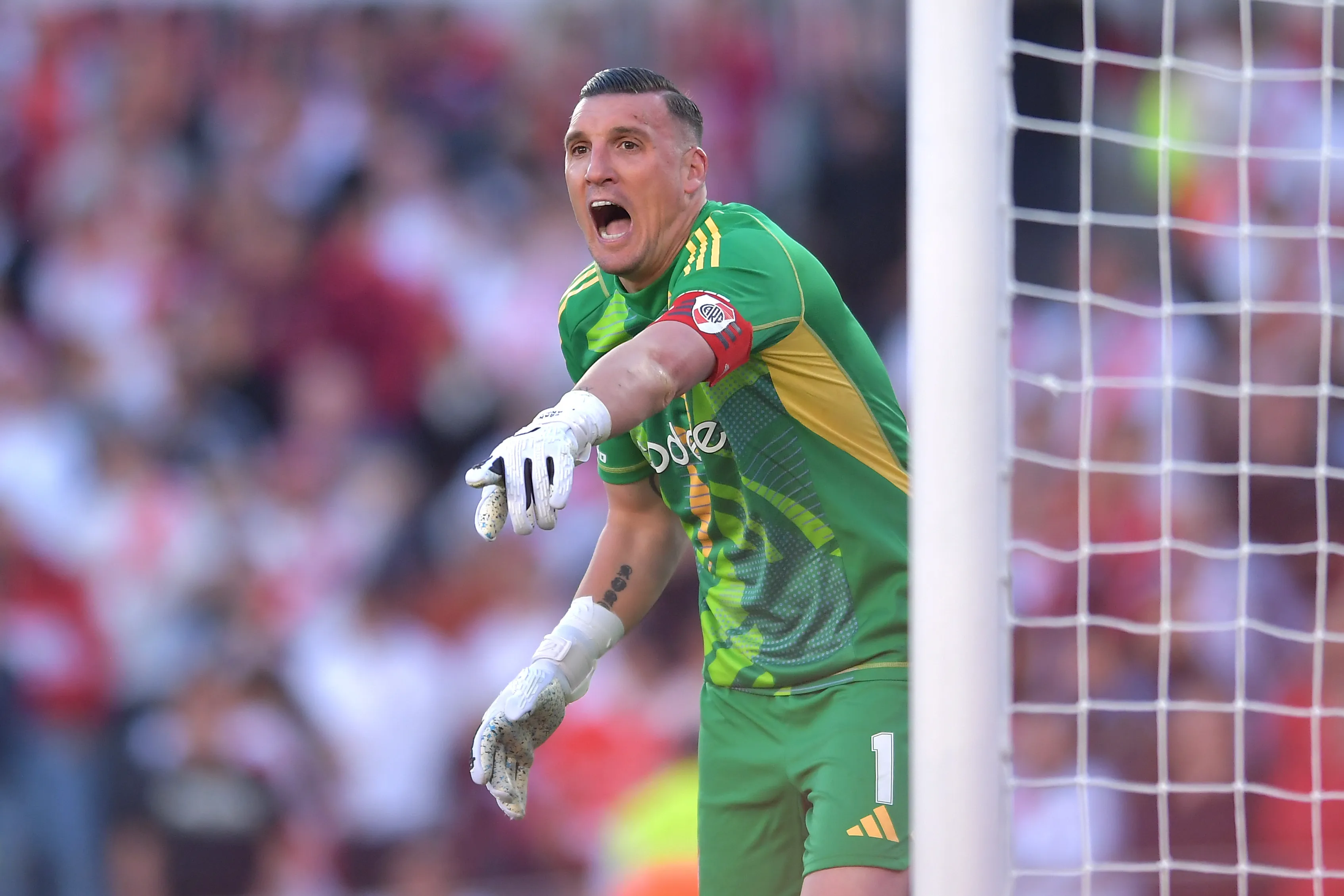 Franco Armani quedará como el referente más experimentado del plantel y uno de los tres héroes de Madrid que permanecerán en River durante 2026. (Getty Images)