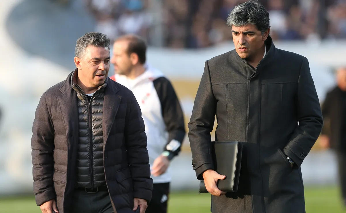 River no puede volver a superpoblar puestos, sino apuntar estrictamente a lo necesario