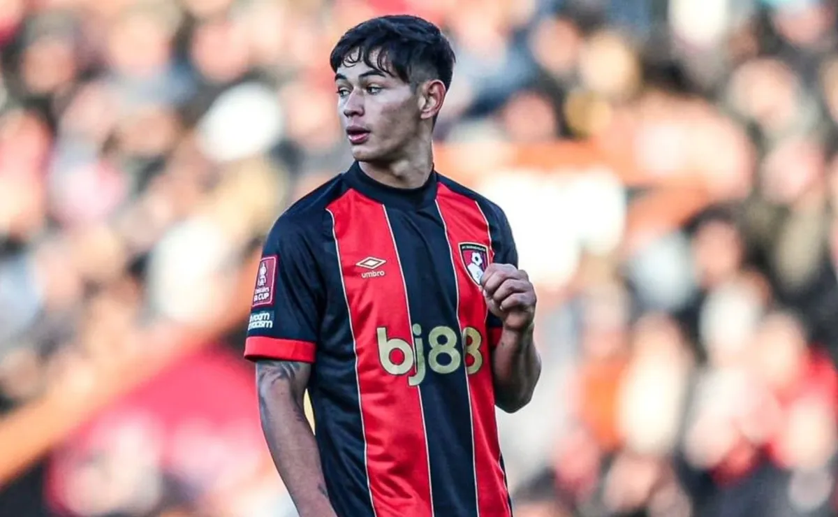 Julio Soler juega muy poco en Bournemouth.