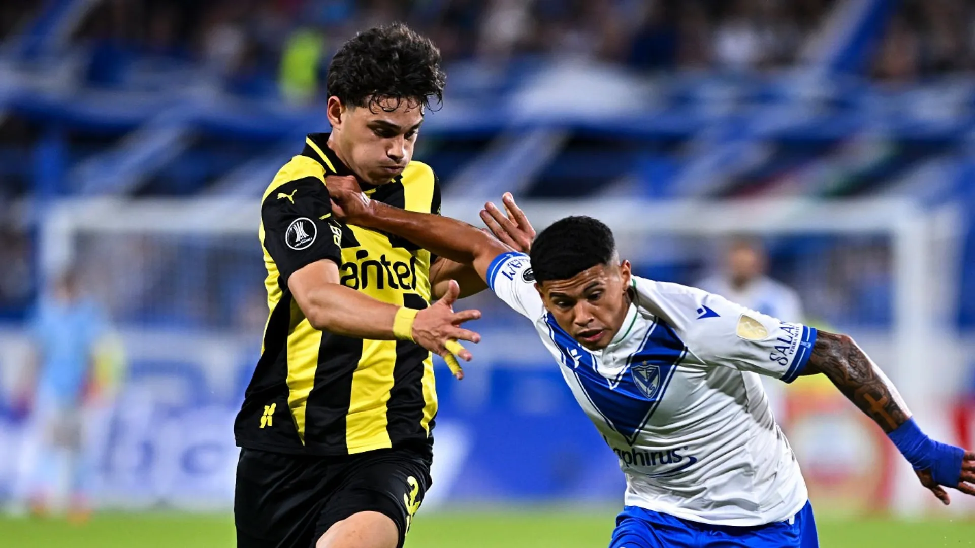 Nahuel Herrera, defensor central de 21 años que juega en Peñarol