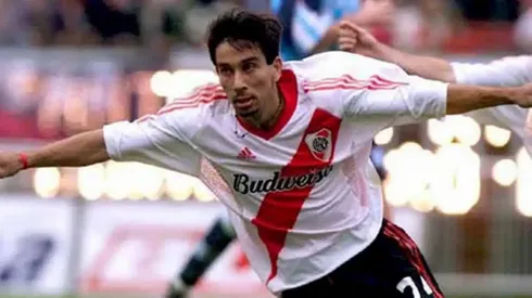 Pipino Cuevas y el gol en River que lo llevó al Mundial 2002.