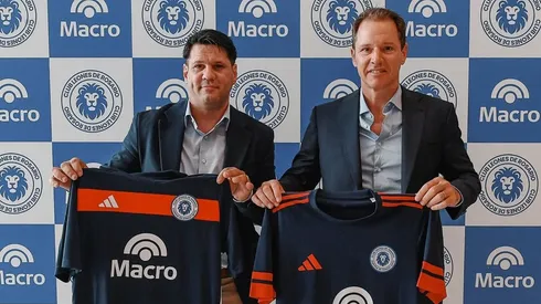 Jorge Brito junto a Matías Messi, presidente de Leones FC.