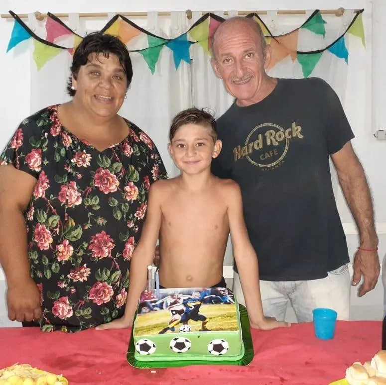 Moira, Oscar y Gianfranco Ledestre.