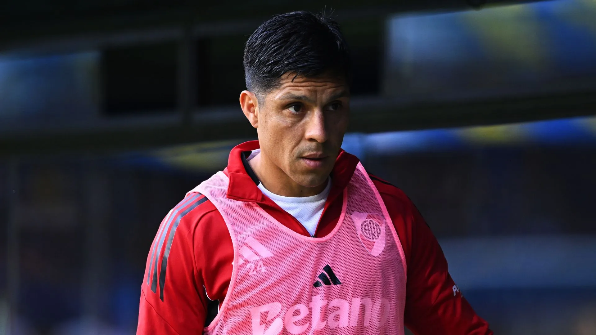 Enzo fue llamado desde AAAJ para jugar en 2026 y debe enviar una respuesta.